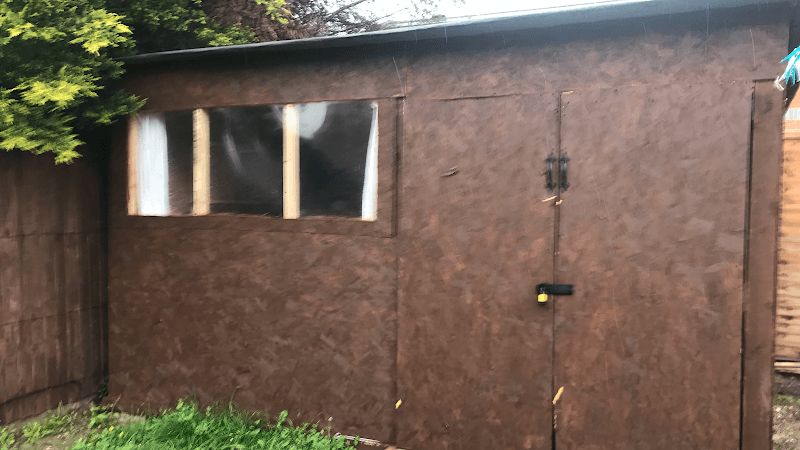 Business listing image