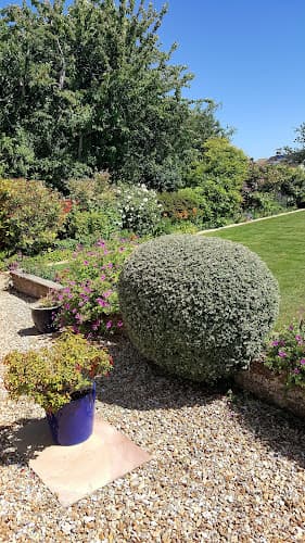 Business listing image